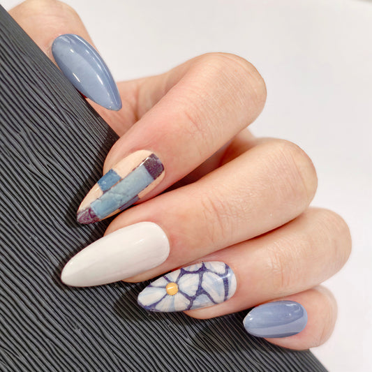 Blue Mosaic Bloom | Press-on Nails
