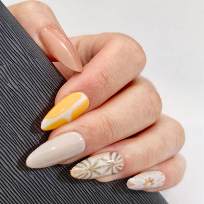 Pastel Sunbeam | Press-on Nails